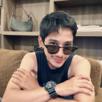 นัท